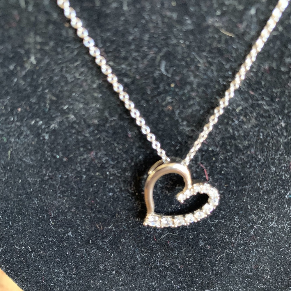 STERLING SILVER CUBIC ZIRCONIA HEART NECKLACE SET - Picture 3 of 4